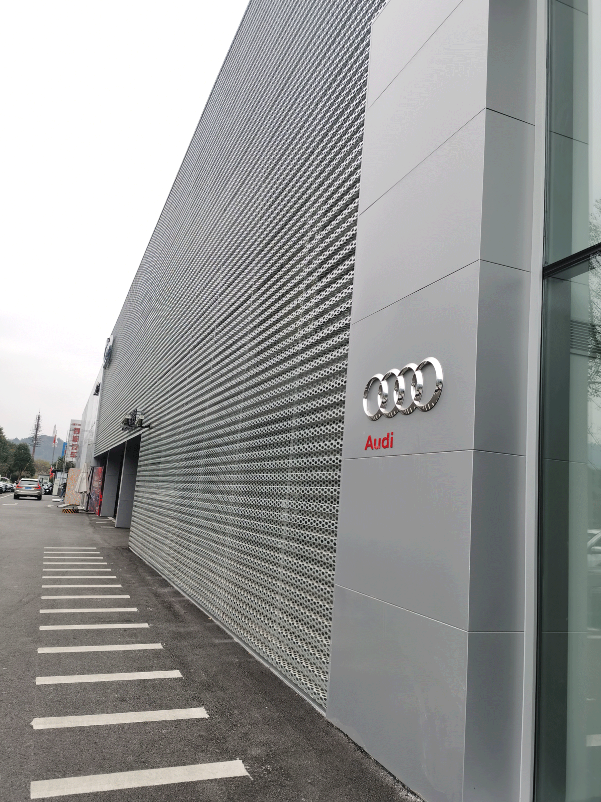 4S店外墻沖孔板